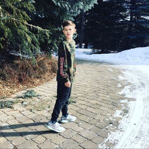 Meet your Posher, Jackson